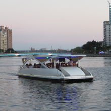 遊覧船乗船で楽しめます