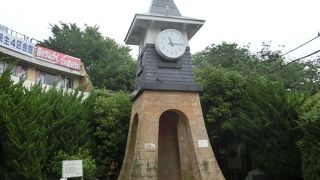 とんがり帽子の時計塔、待ち合わせ場所にも