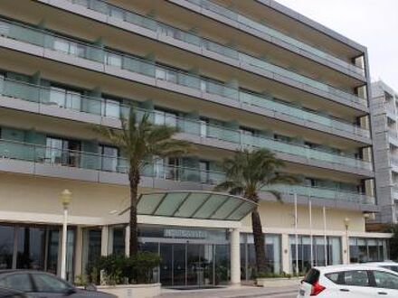 Mediterranean Hotel 写真