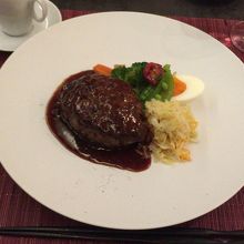 絶品ハンバーグ