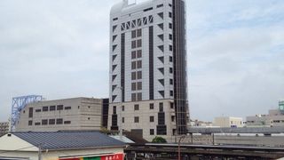 外観はまあ、インパクトがあるかな