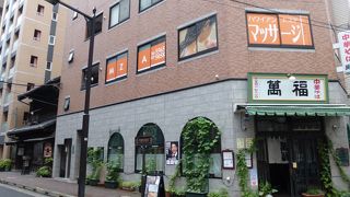 銀座の裏道の一つです