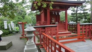 成功祈願の奉納旗がたくさん