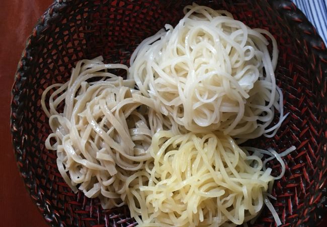 相変わらずレベルの高いそばとうどん