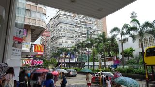 路地の方が面白い