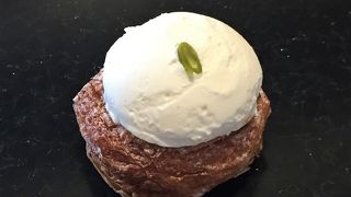 ダブルチーズケーキデニッシュ