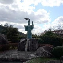 静御前を祈念している