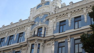 ユーゲントシュティール建築群 