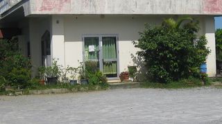 オクマプライベートビーチ＆リゾートの直ぐ傍の食堂