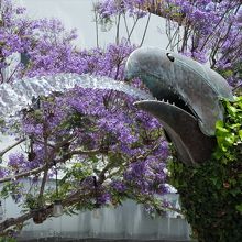 街角アートの彫刻や噴水も可愛い。
