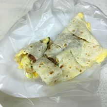 卵入りクレープ