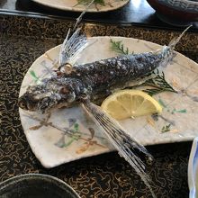 トビウオの唐揚げ