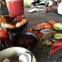 朝ごはんは、フルーツたっぷりです