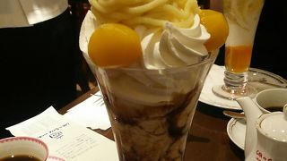 座席数が多いカフェ