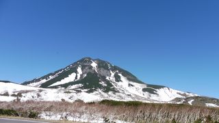 羅臼岳が綺麗に見えます