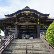 お成り街道、川口宿ならではのお寺です