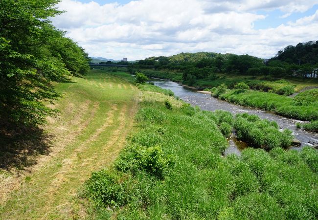 この公園を含む斐伊川の景色全体の美しさを感じるべき