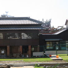 日本統治時代に建てられました