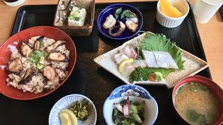 タコ飯がおすすめ