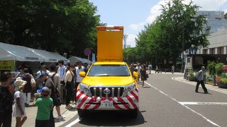 パトロールカーが展示