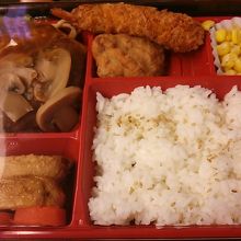 洋食屋さんのハンバーグ弁当（中身）