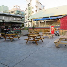 ベンチでゆっくり