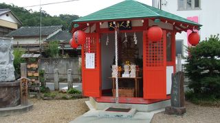 弁天様がいっぱい