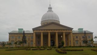 新しい首都にある国会