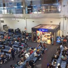 搭乗待ちエリア