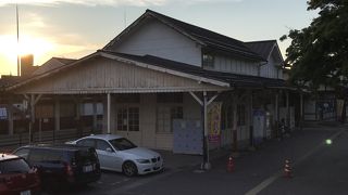 かつての湯田中駅の駅舎