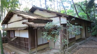 旅館の離れの様