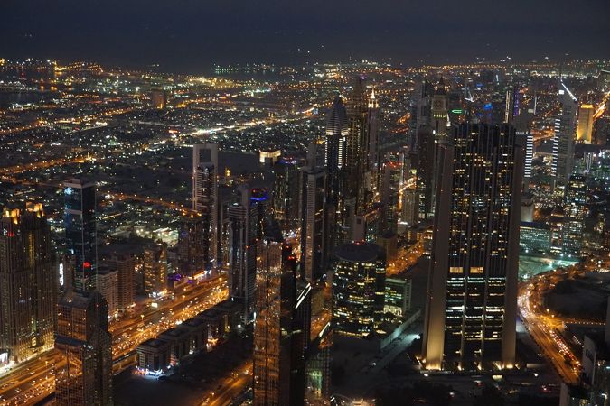 アラブ首長国連邦の夜景 ライトアップ がきれいなスポット フォートラベル アラブ首長国連邦の夜景 ライトアップ がきれいなスポット フォートラベル