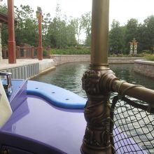 クリスタル グロット (晶彩奇航)