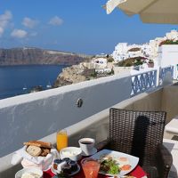 バルコニーでの朝食