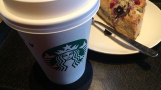 新千歳空港内のスタバ