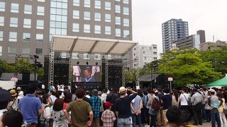 勾当台公園の地下には、大きな地下駐車場があります