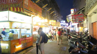 規模が大きく人気がある夜市