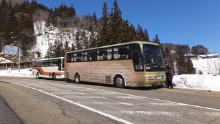 世界遺産バスが便利