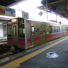 秋田から酒田行普通列車、高校生ばっかり・・・