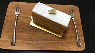 エシレバターのお菓子屋さん