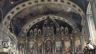 落ち着きのある聖堂