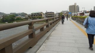 宇治上神社と平等院を結ぶ橋