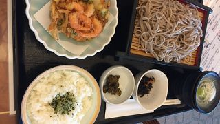 ミッションヒルズのランチ