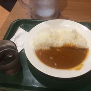 永田町構内のＣ&Ｃでサッとポークカレー