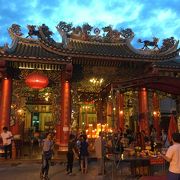 中華門近くの中国寺院