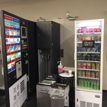 ドリンクコーナー