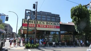 ポートランドを象徴する書店