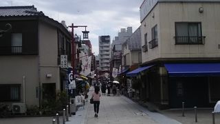 深川不動尊の参道