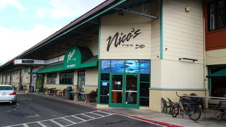 ランチタイムは混雑の人気店、ふりかけアヒステーキは美味