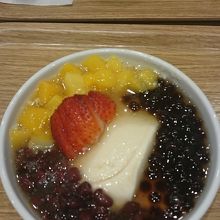 フルーツタピオカ豆花
